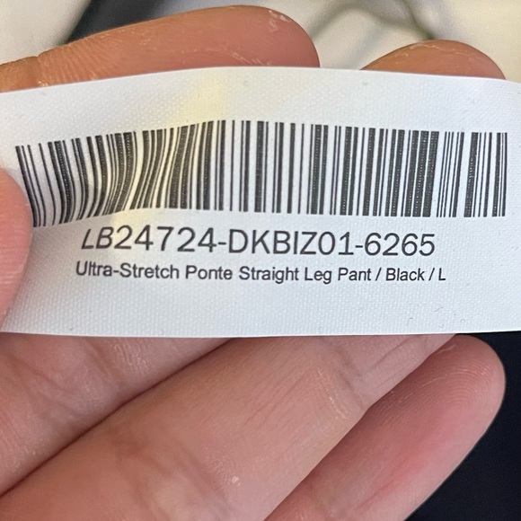 Quince Black Ultra-Stretch Ponte Straight Leg Pant / Black/ PL - Picture 7 of 7